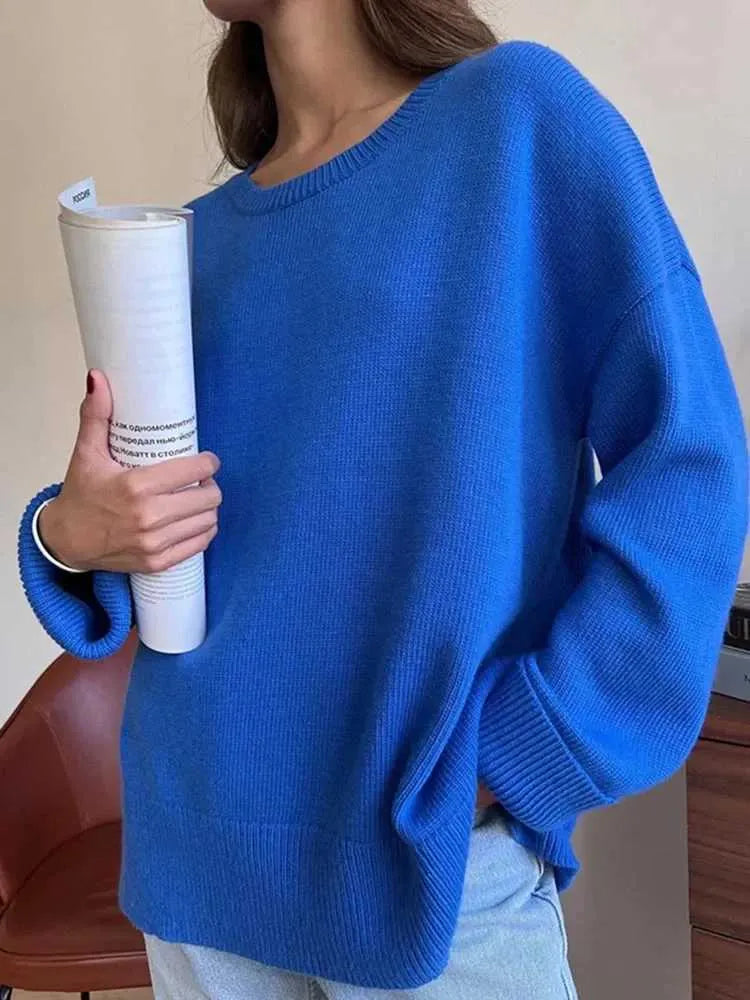 Elegant autumn sweater women - round neck, minimalist design-3
