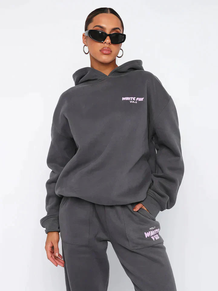 Ernesti -Puzen sweater set for women with a modern backendailna-5