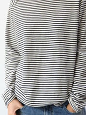 White-black sweater: timeless basic for cold days-1