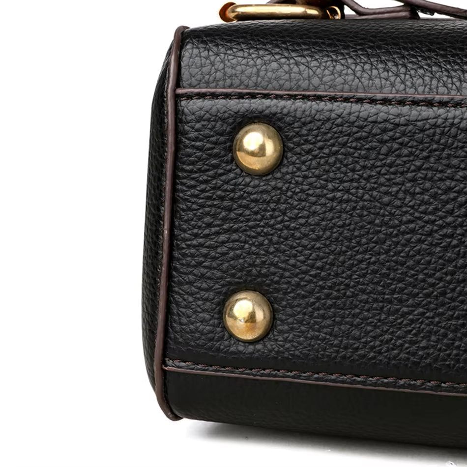 Lena | Elegant Shoulder Bag Made of Faux Leather