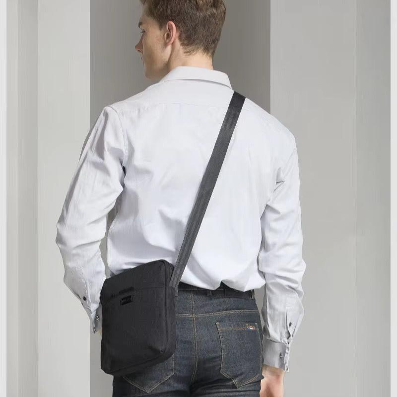 Luca | Small Waterproof Crossbody Bag
