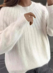 Fluffy knitting sweater made of acrylic fiber for women-5