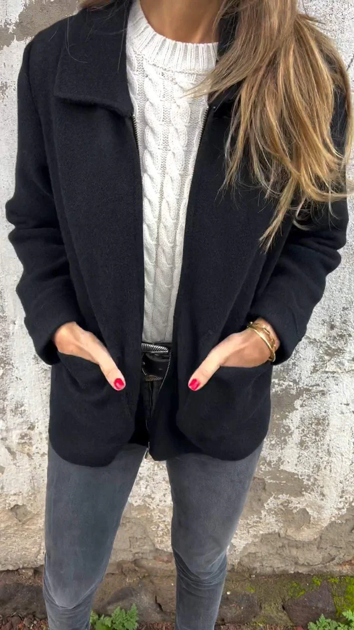 Part jacket in feminine design with a two -color look for women-3
