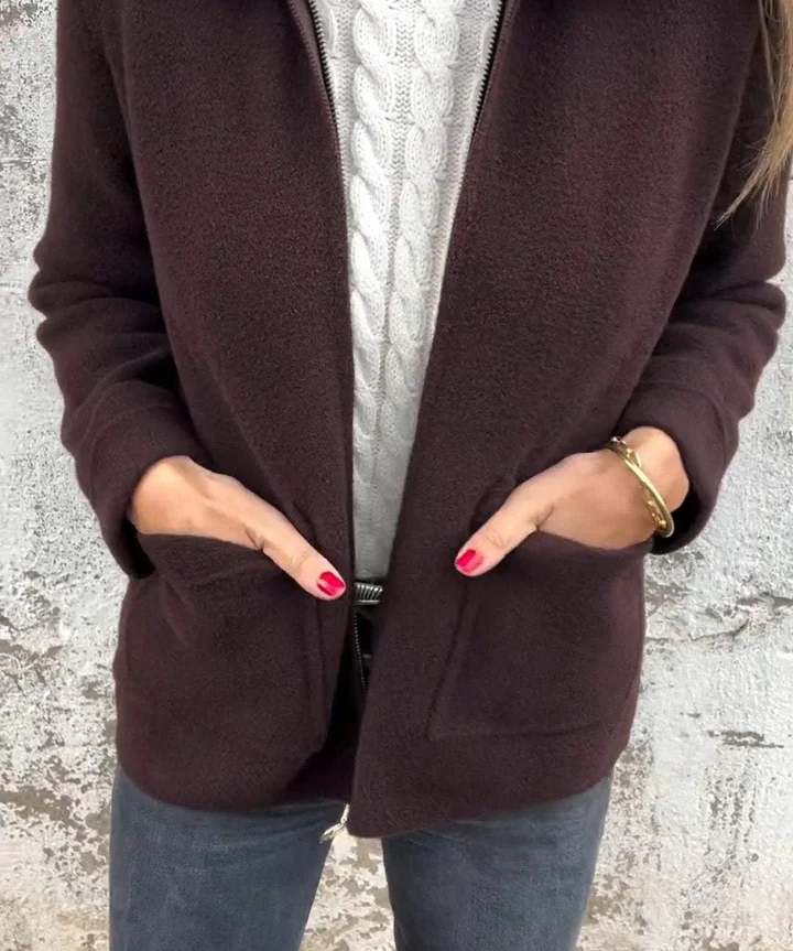 Part jacket in feminine design with a two -color look for women-4