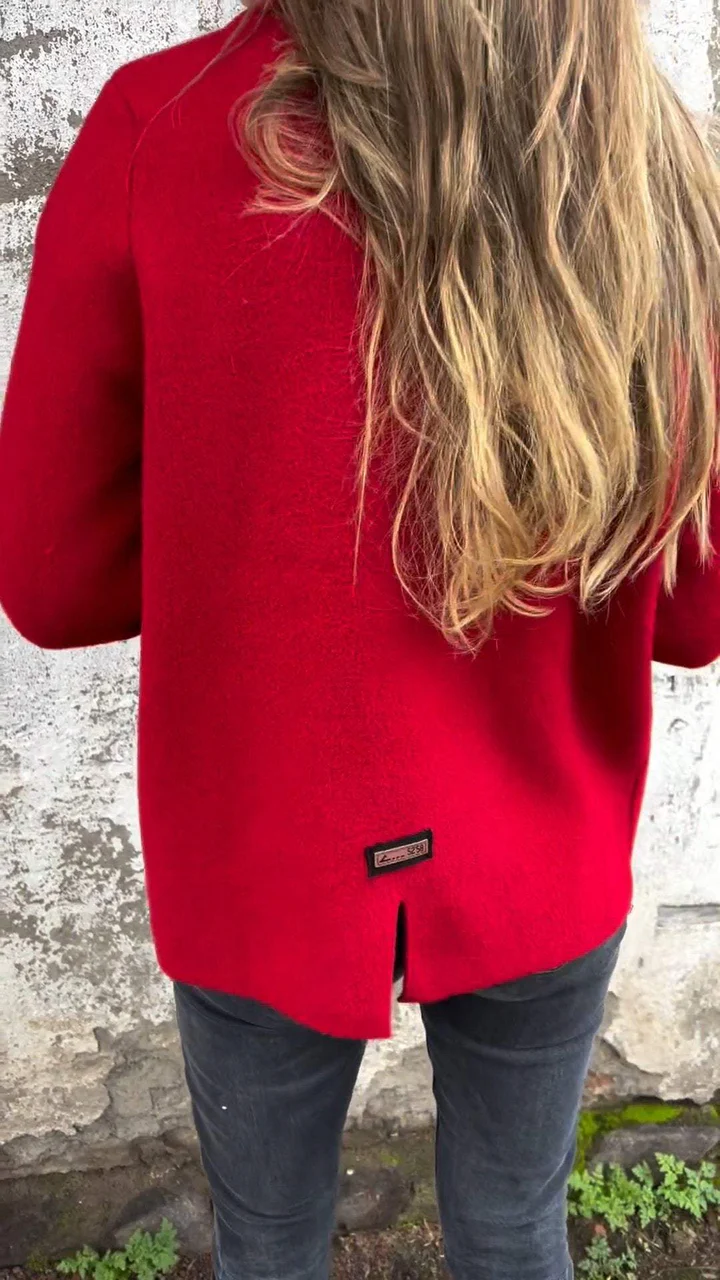 Part jacket in feminine design with a two -color look for women-5