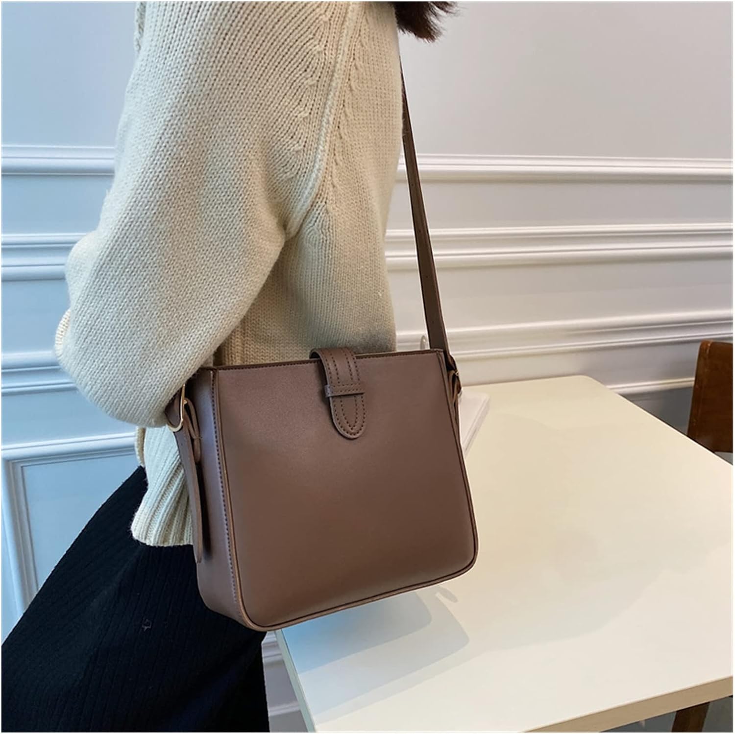 Ella | Minimalist Shoulder Bag