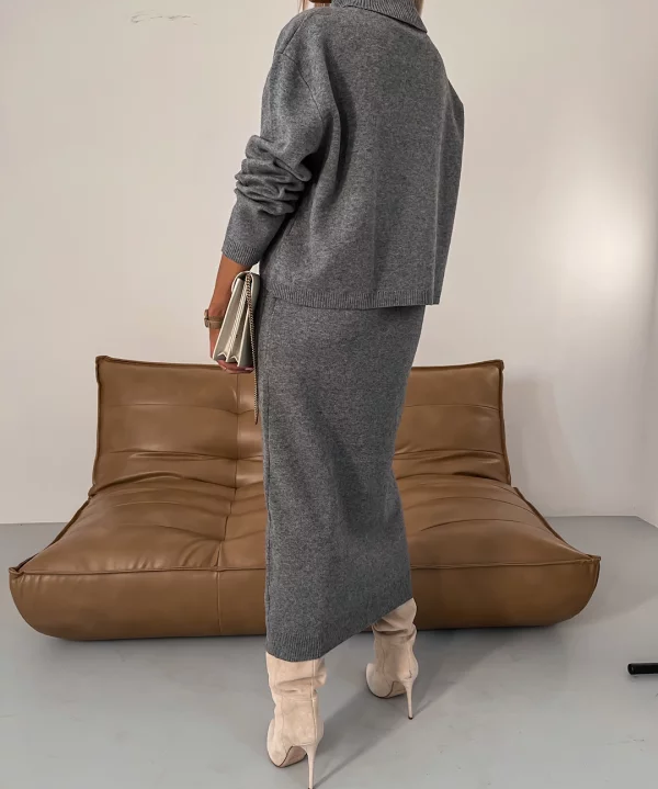 Sweater with turtleneck and midi dress in stylish set-6