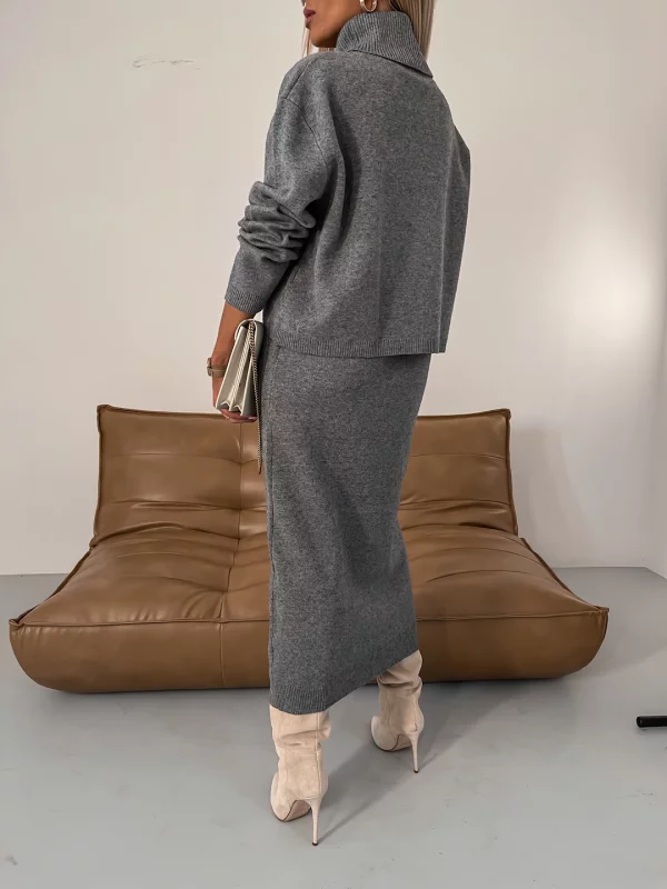 Sweater with turtleneck and midi dress in stylish set-6