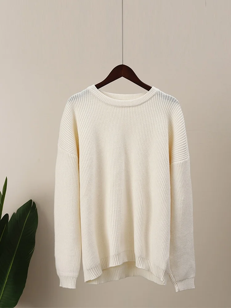 Elegant autumn sweater women - round neck, minimalist design-5