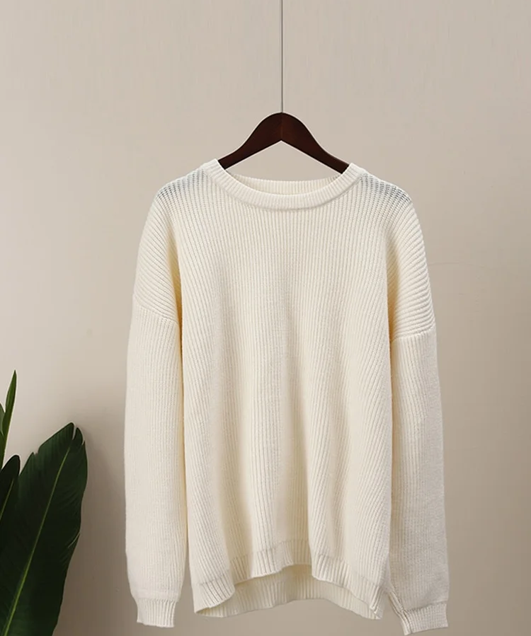 Elegant autumn sweater women - round neck, minimalist design-5