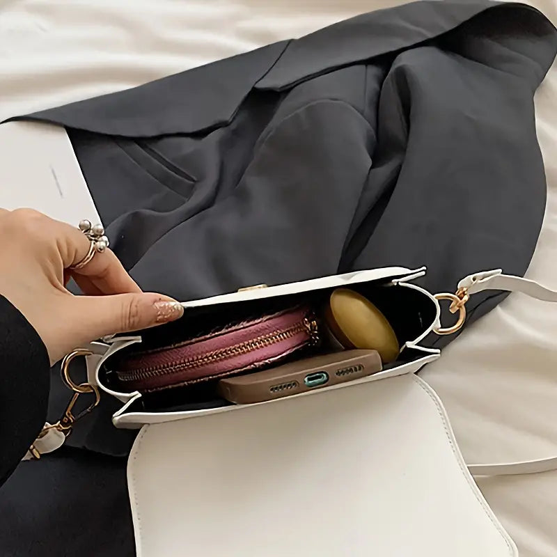 Luna | Women's PU Leather Saddle Crossbody Sling Bag