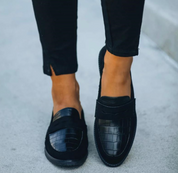 Pia | Urban Classic Slip-On Loafers