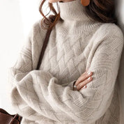 Sweaters made of soft cashmere for stylish women's look-5