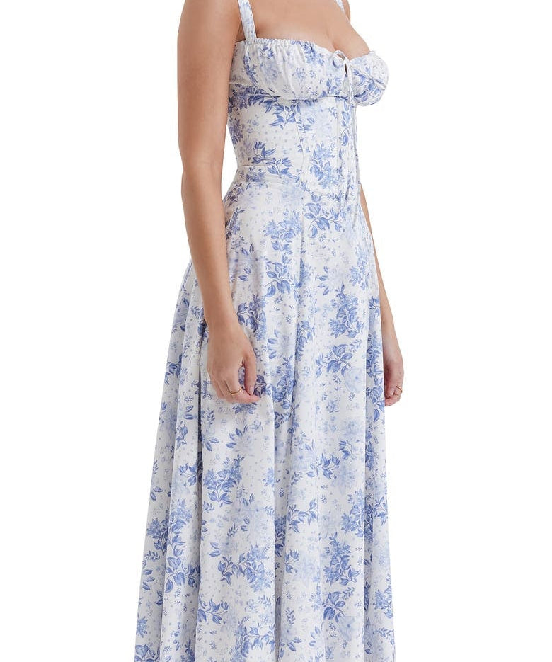 HOUSE-OF-CB-Carmen-Floral-Bustier-Sundress-Alterna-_6__900x_2ee4bbb4-d325-4974-91bb-04934e637216.jpg