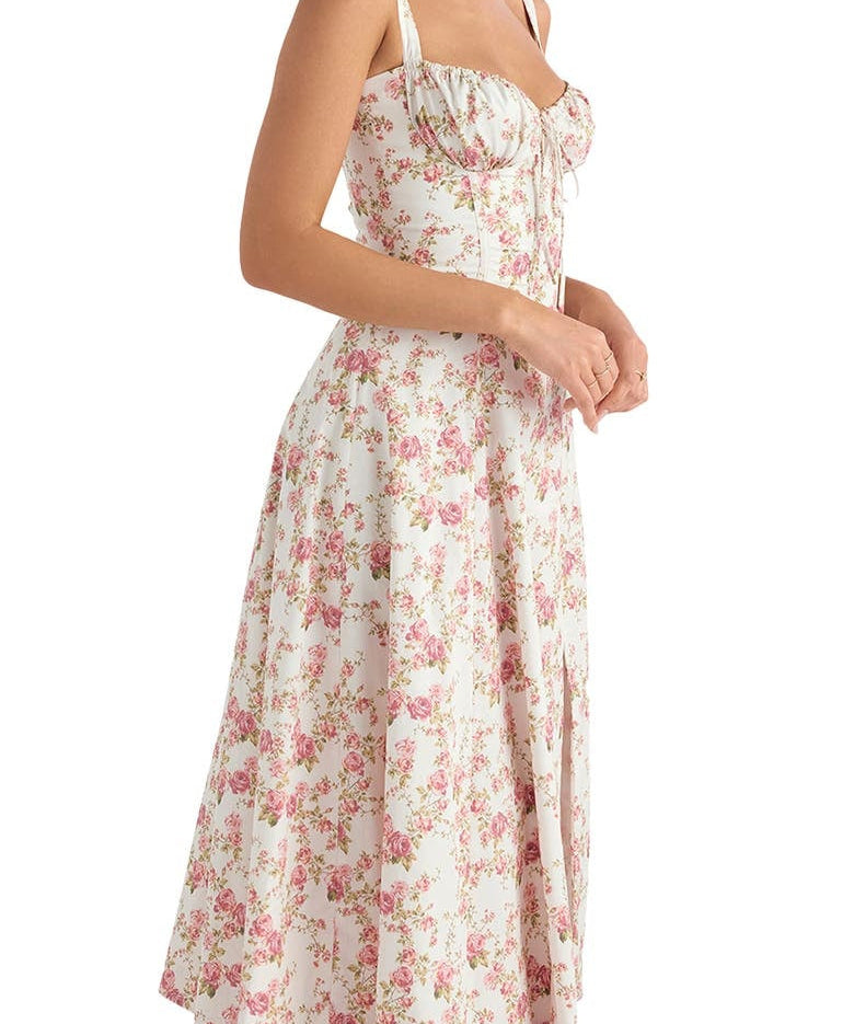HOUSE-OF-CB-Carmen-Floral-Bustier-Sundress-Alterna_900x_541e6591-e7ae-426c-883b-53e7a64e7dd7.jpg