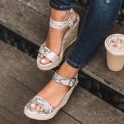 Elegant Platform Heels | Sophisticated clogs with straps