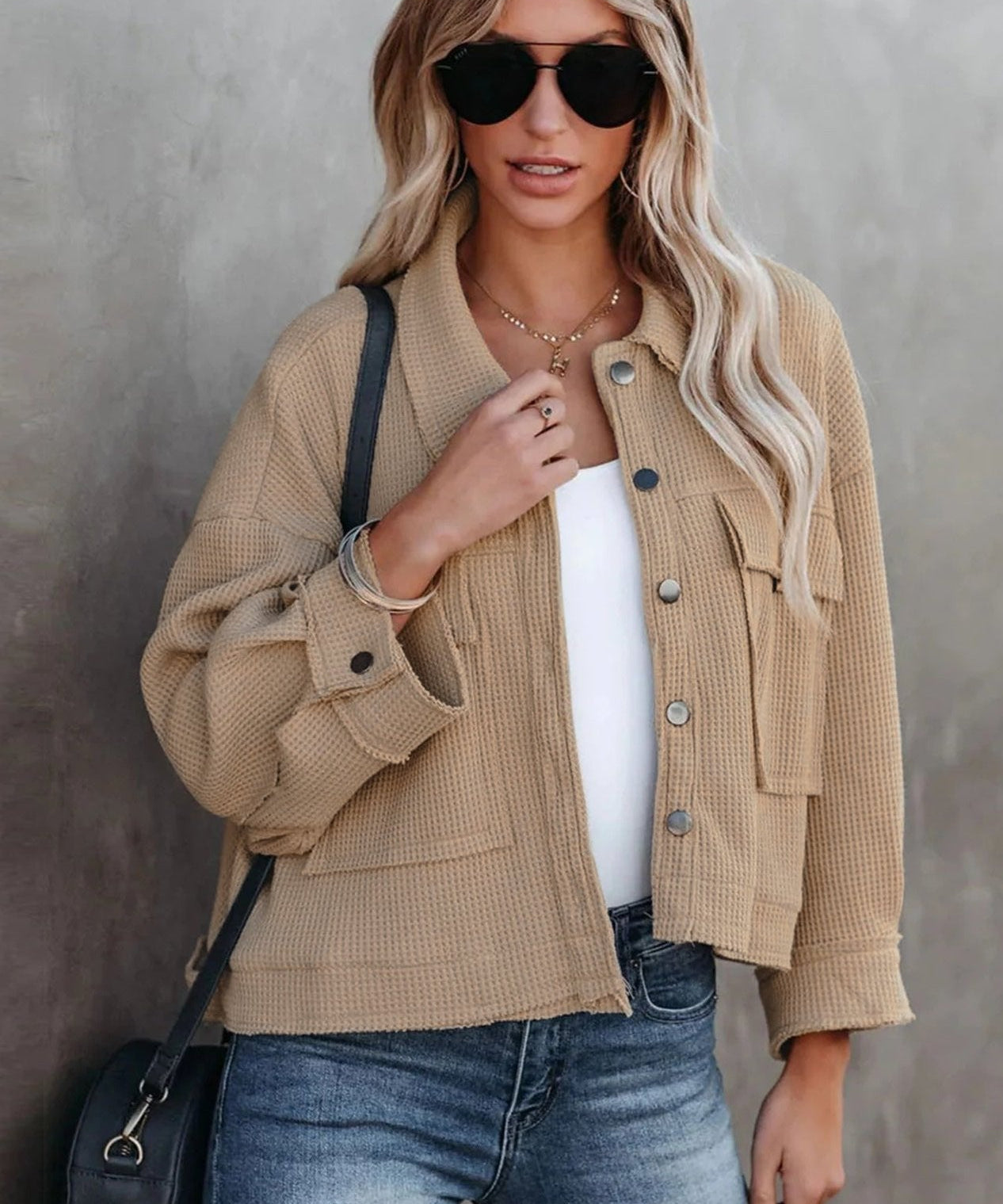 Long -sleeved women's sweater with collar - elegance & comfort-5