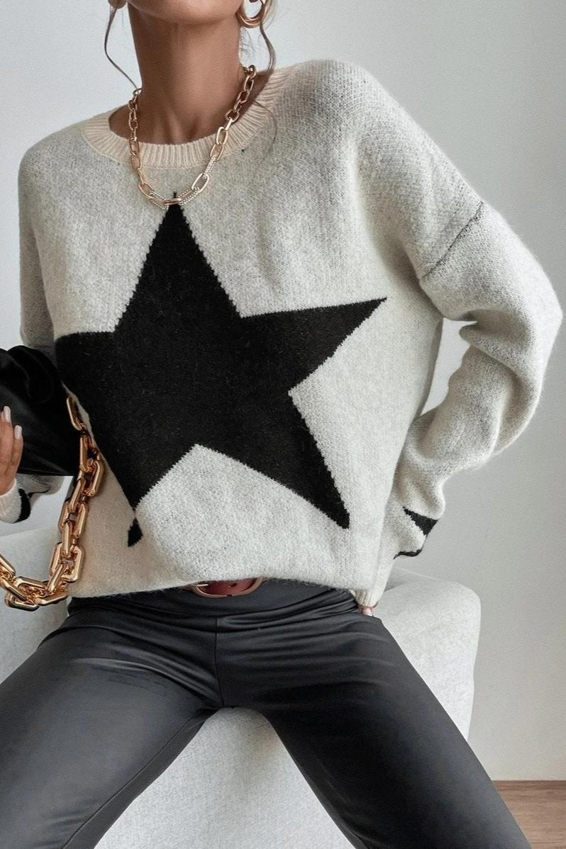 Long -sleeved women's sweater with star print for cool days-5