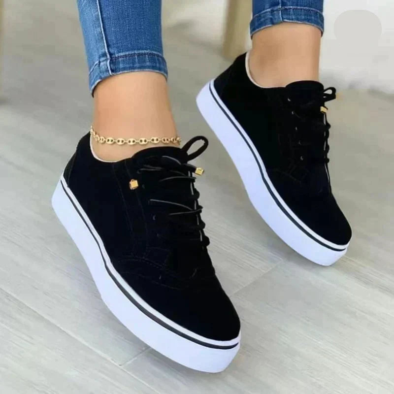 CHLOÉ | Trendy Sneakers Autumn