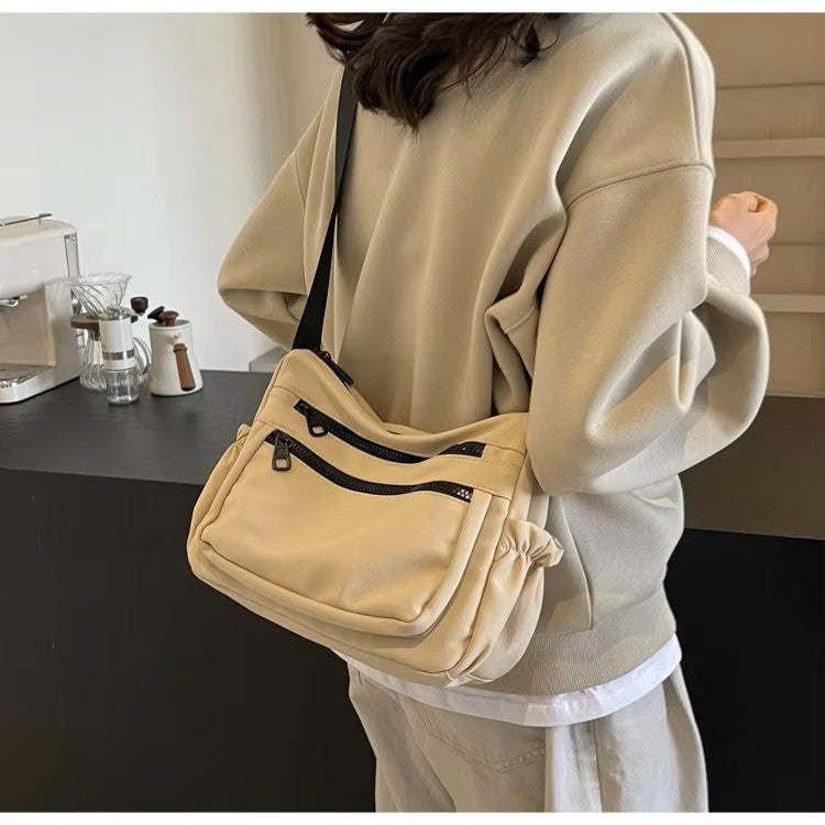 Iris | Customizable Multi-Pocket Shoulder Bag