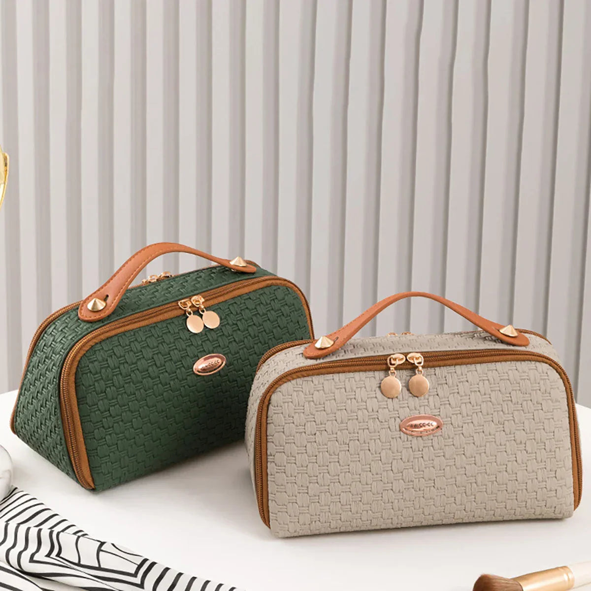 Jemma | Large Waterproof Cosmetic Makeup Travel Bag