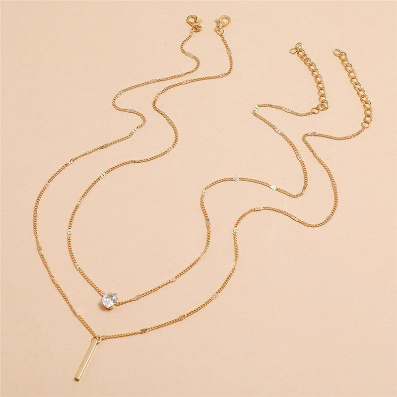 SparkleTwist | Layered Chain Necklace for Modern Elegance