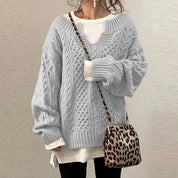 https://cdn.shopify.com/s/files/1/0826/7982/4718/files/elle-vire-eleganter-strickpullover-newberlin-mode-54322155716934.jpg?v=1715934772