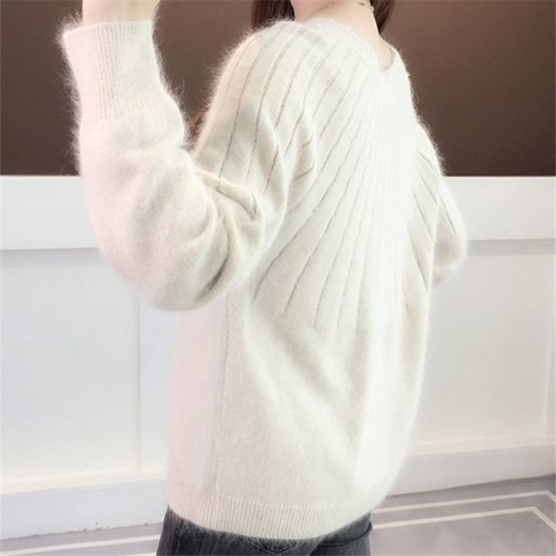 Cuddly soft sweater for women-2