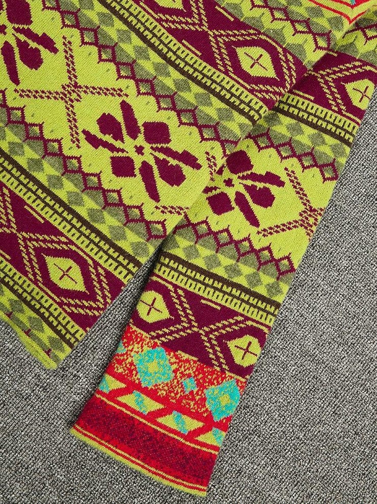 Sweater women: warm rope, unique print-3