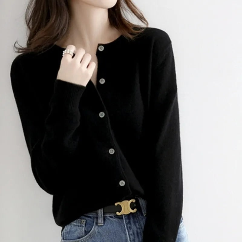 Knitted sweater with neckline-1