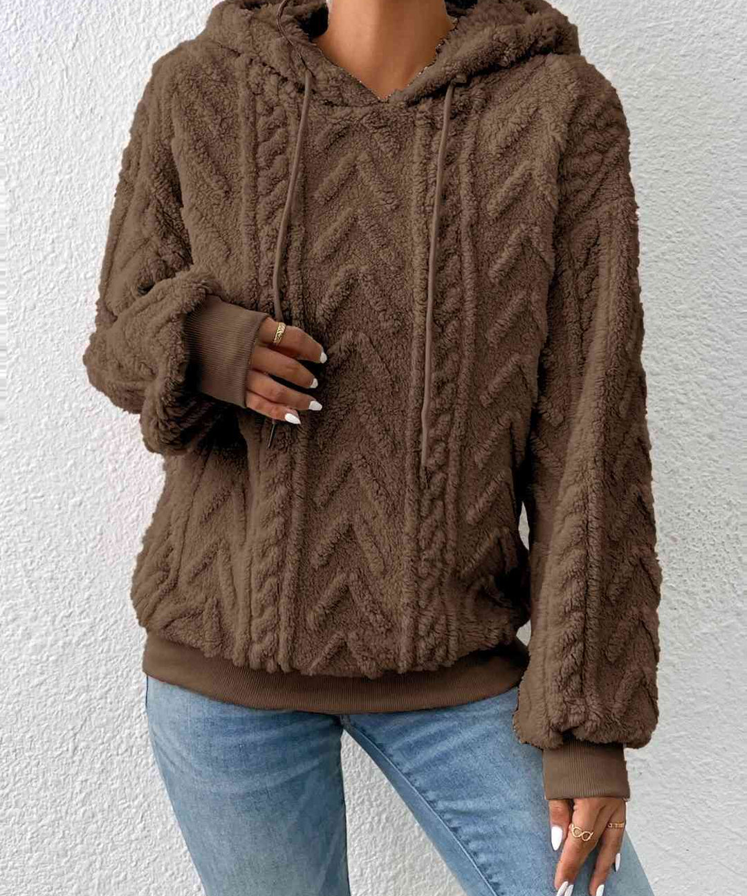 Sweaters with a cord and long arm in a two -tone design for women-5
